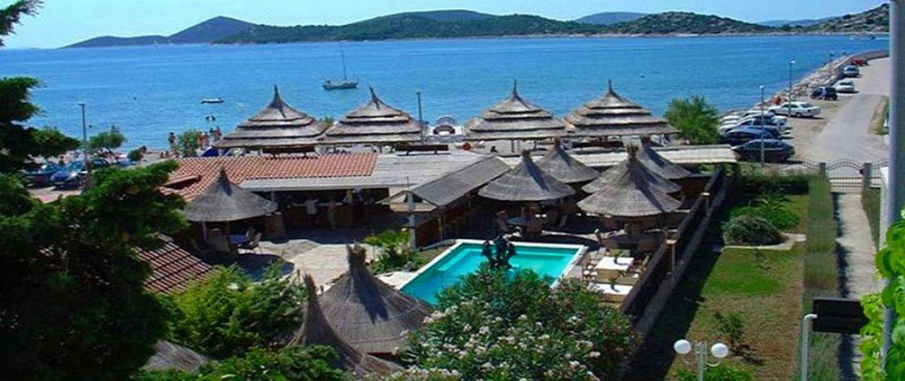 The Movie Resort Aparthotel Трибунь Экстерьер фото